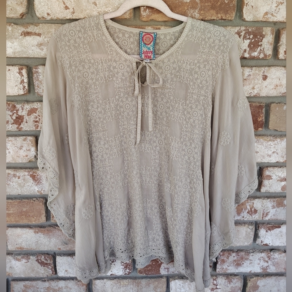 Johnny Was All Over Embroidered Tan Tie Front Poncho Top S Boho Festival Casual